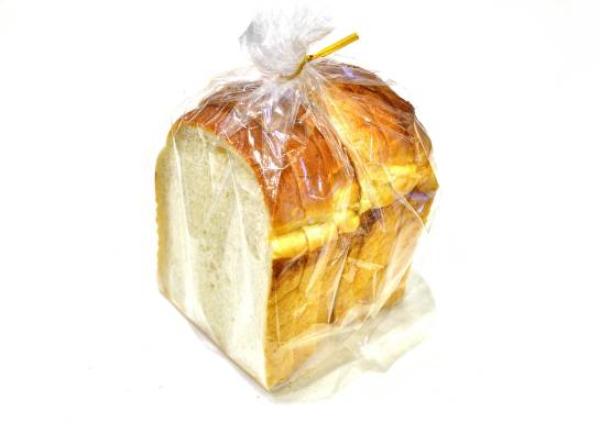 popcorn in a twist tie bag